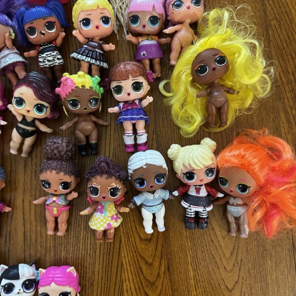 Lot 40+ LOL Surprise! Barbie Dolls Pets Mixed Variety & Accessories - Picture 6 of 10